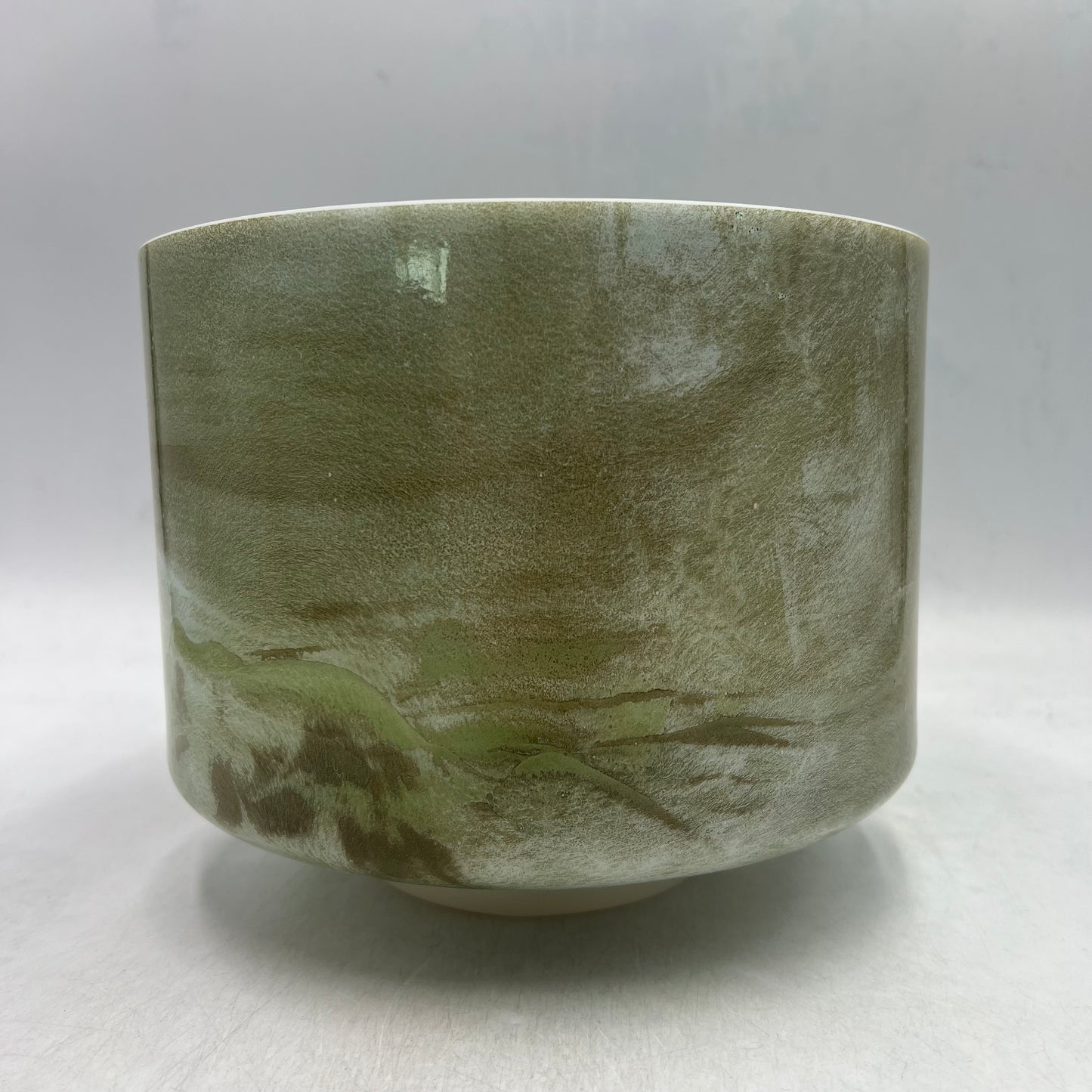 9" D-20 Itoigawa Jade, Frosted Rim Inside